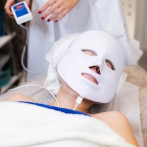 Estética Cattleya en Errenteria - Tratamiento facial con lámpara led en Errenteria